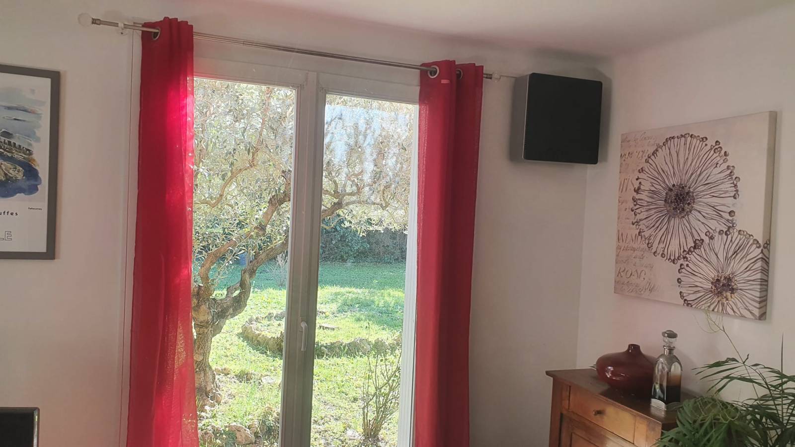 Mise en place d'une Ventilation Positive Hygroregulée a Saint-Maximin-la-Sainte-Baume dans le Var