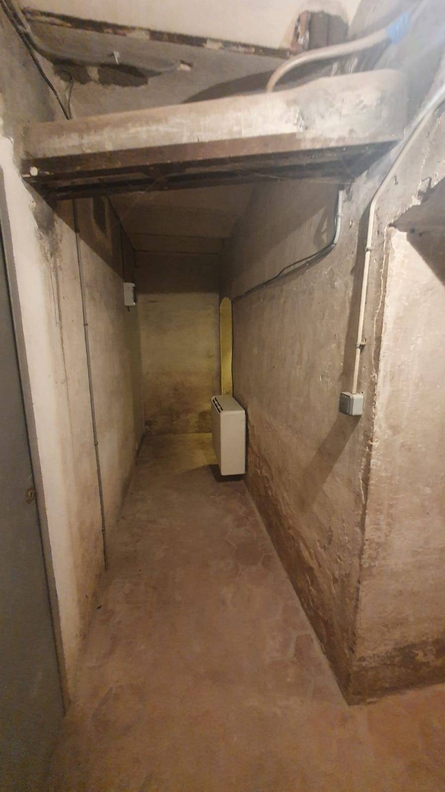 Traitement de la condensation dans des caves d'un immeuble à Cannes dans le Alpes Maritime