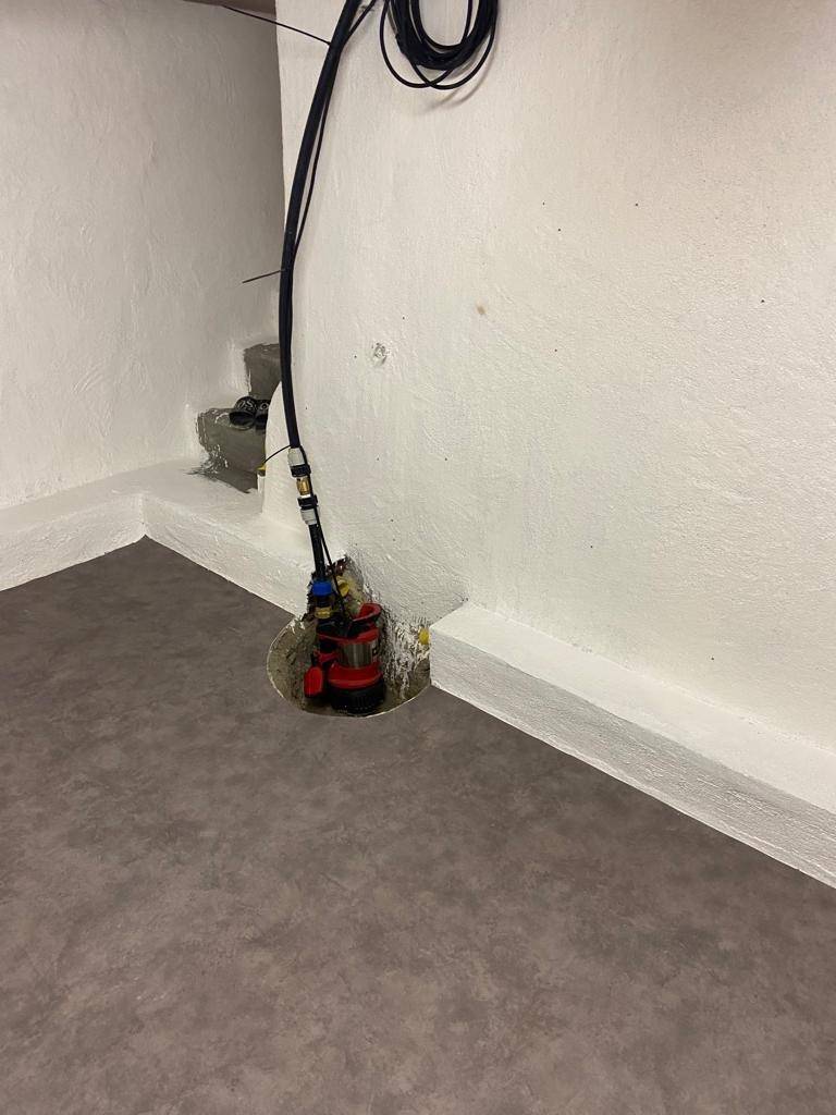 Réalisation d'un cuvelage complet dans une cave a la garde dans le 83